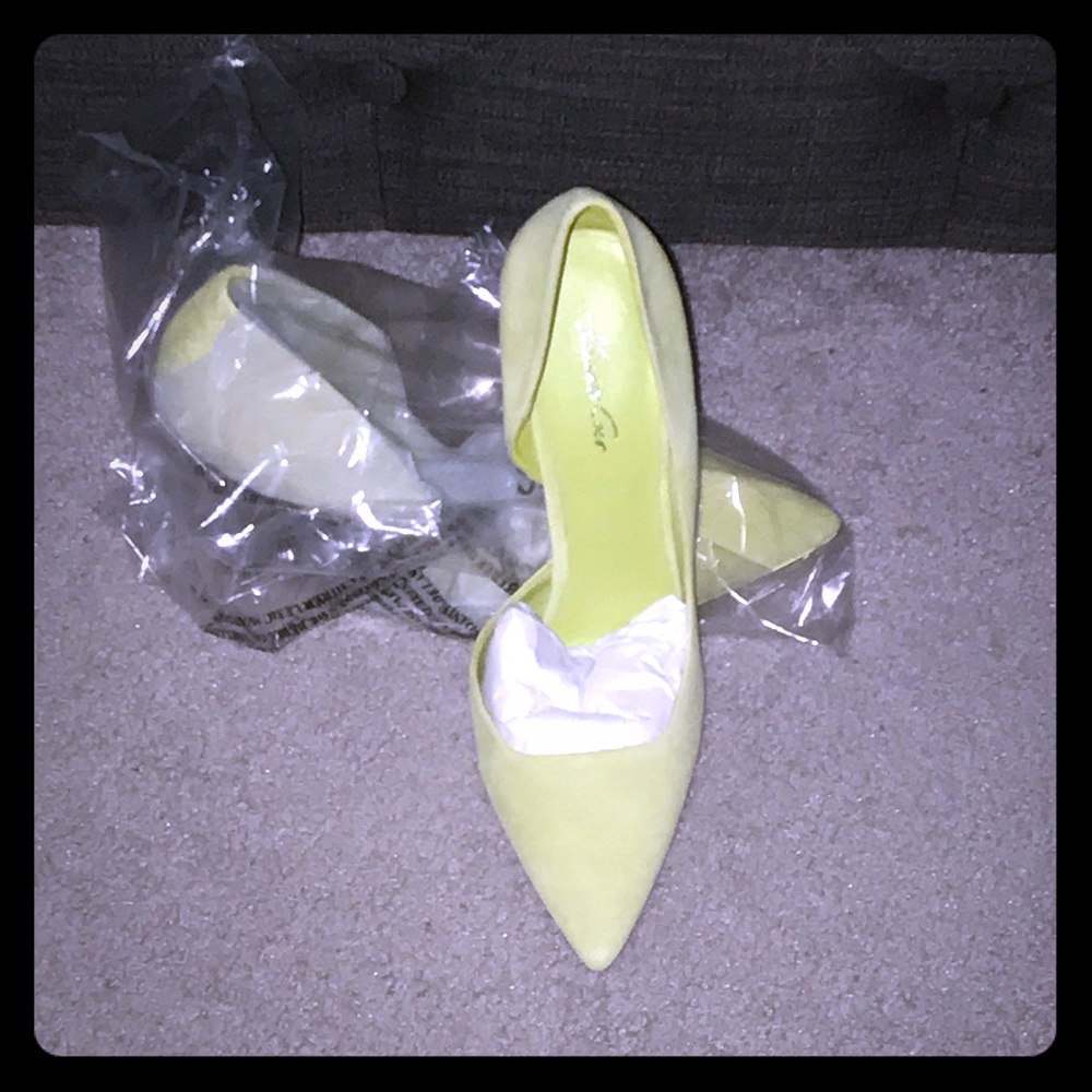 Kenneth Cole Suede Mint Green Heel